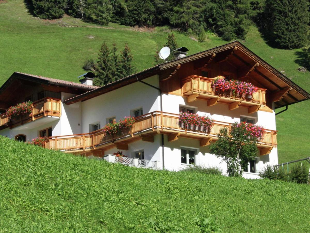 Home With A Wooden Decor And Full Of Atmosphere Außervillgraten Esterno foto