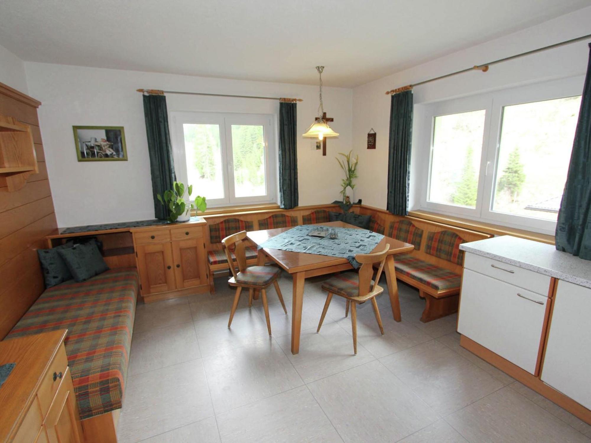 Home With A Wooden Decor And Full Of Atmosphere Außervillgraten Esterno foto