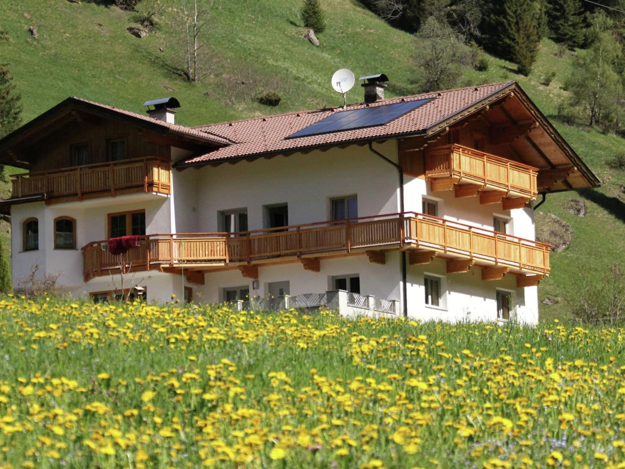 Home With A Wooden Decor And Full Of Atmosphere Außervillgraten Esterno foto